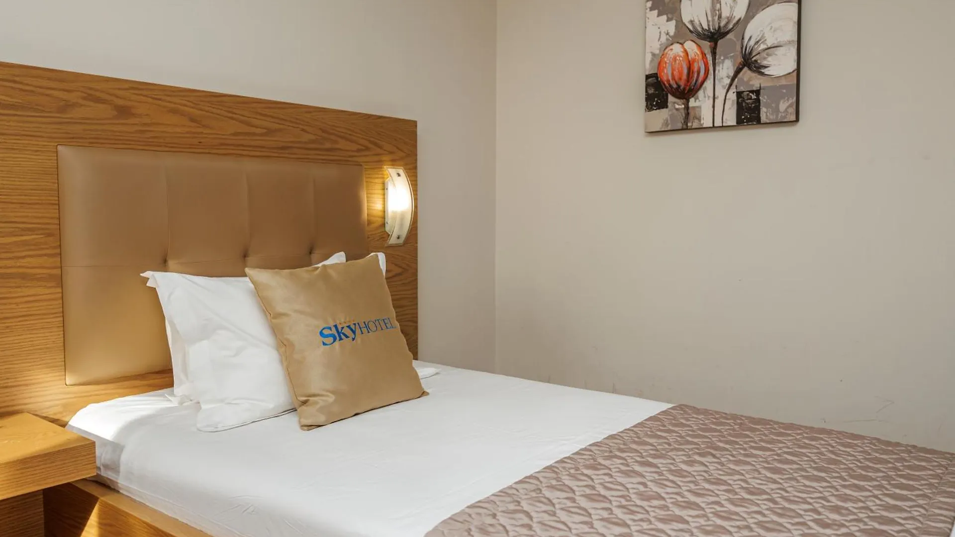 Sky Hotel Tirana 4*,  Albania