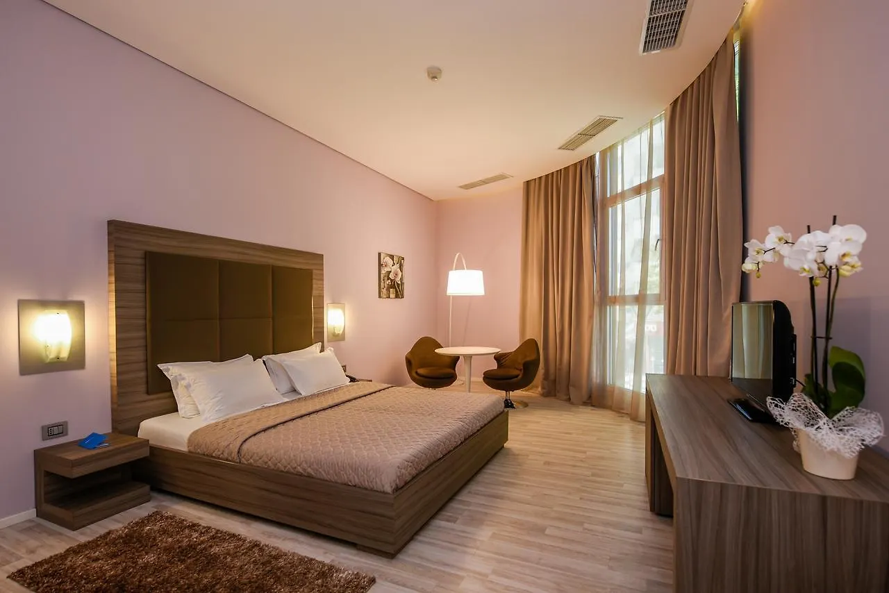 Sky Hotel Tirana